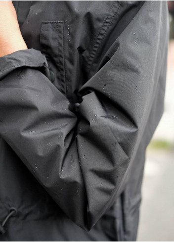 Stylish urban cyclist rain parka - Maium Amsterdam