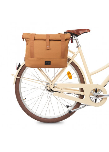 weathergoods-bicycle-bag-city-bike-satchel-cognac-bike-front