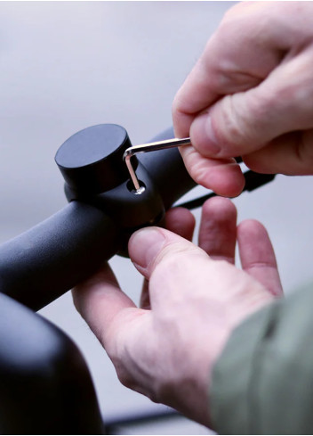 copy of Universal magnetic bike mount for smartphones - Shapeheart