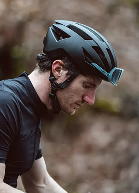 Casque de vélo léger Atom - Cairn