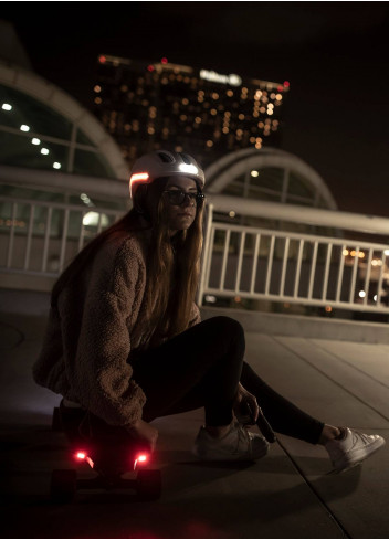 Helmet with front/rear lights - Nutcase