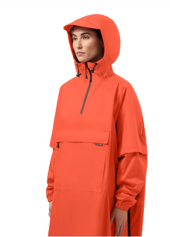 Urban cycling poncho with sleeves - Maium Amsterdam