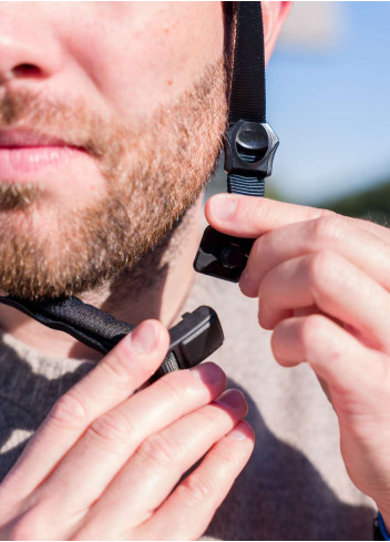 Helmet with visor, LEDs, and winter kit - Elvish