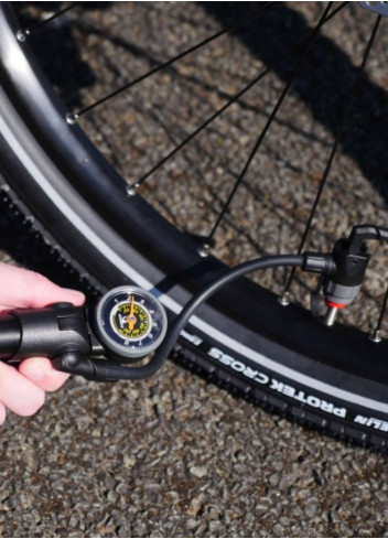 Convertible Aluminum Mini Foot Pump - Michelin