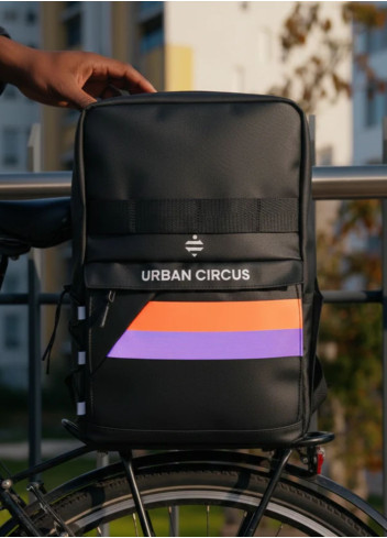 Convertible backpack/shoulder bag - Urban Circus