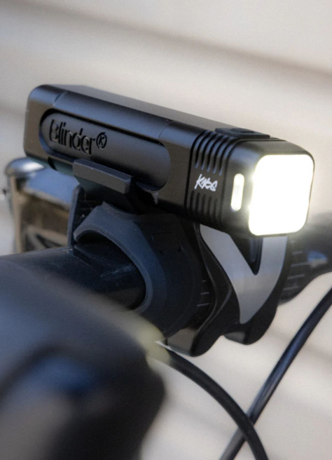 Phare avant Blinder Pro 1000 - Knog