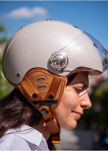 Casque urbain avec visière et cache-oreilles - Exk