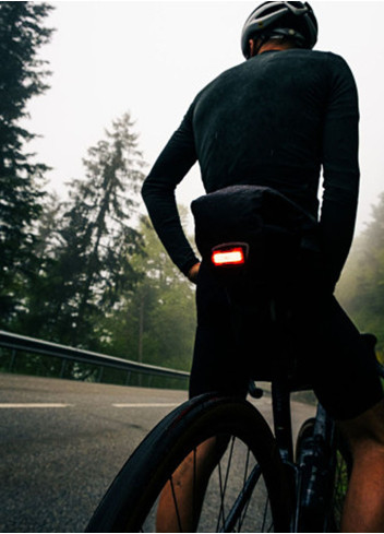 Eclairage arrière 150 lumens - Zéfal