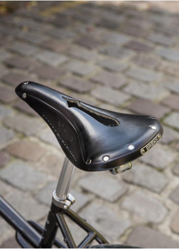 Selle de vélo en cuir B17 Carved - Brooks