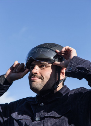 Casque vélo Hyban 2.0 visière et LED - Abus