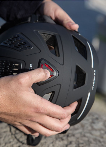 Hyban 2.0 Ace Bike Helmet With Integrated Visor And Light - Abus