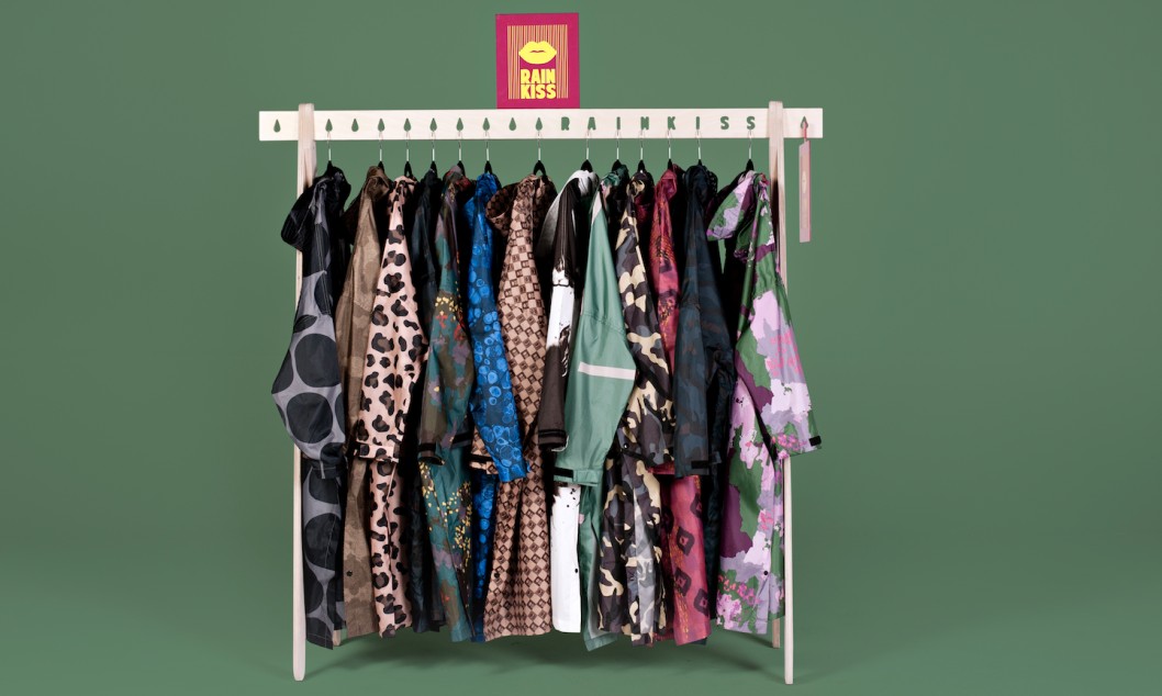 Poncho De Pluie Vélo Recyclé Original - Rainkiss -Pas Cher VTT Magasin 1.JiBnMqyl6S